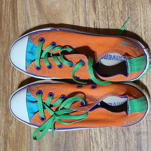 3 Pairs of Converse Shoes! - Picture 5 of 14